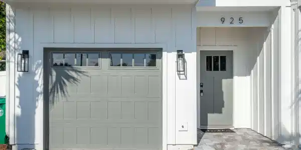 Image 4: ISO PHOTO_925 2nd Ave S_JAX Beach FL_00