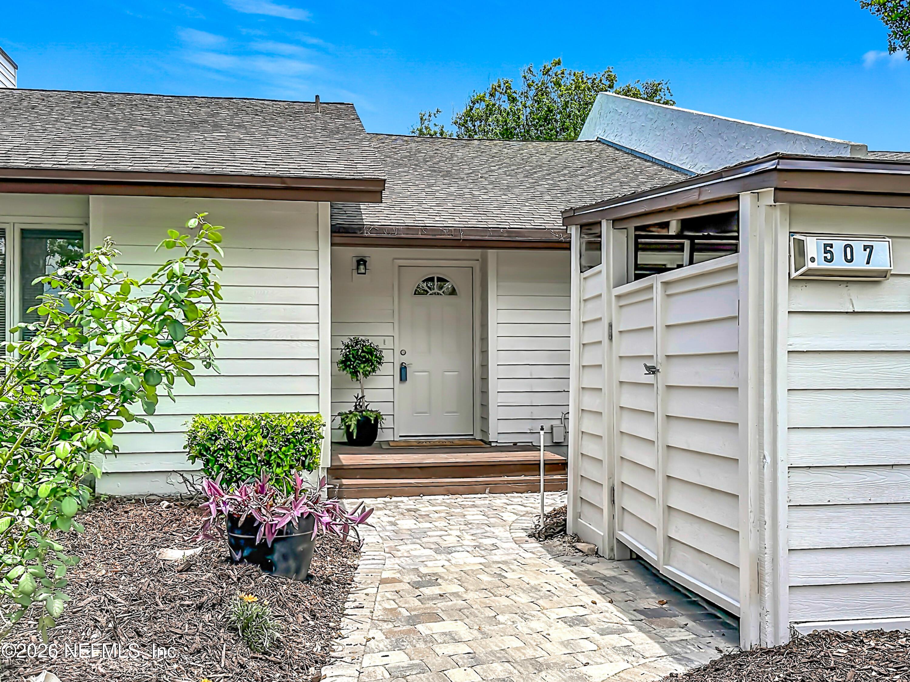 Image 2: 507 Quail Pointe Lane-15