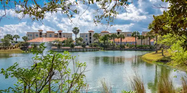140 PANTANO CAY Boulevard