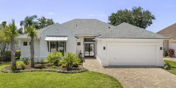 1592 HARBOUR CLUB Drive