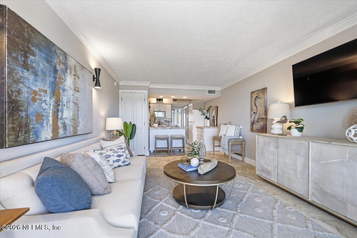 Image 4: 04-Living Room to Kitchen