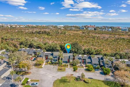 10055 SAWGRASS Drive E