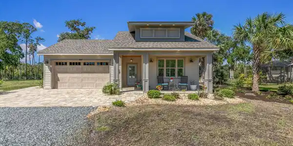355 LAMBERT Avenue