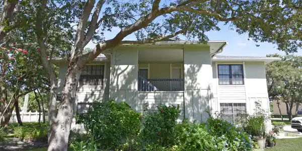 7 BRIGANTINE Court