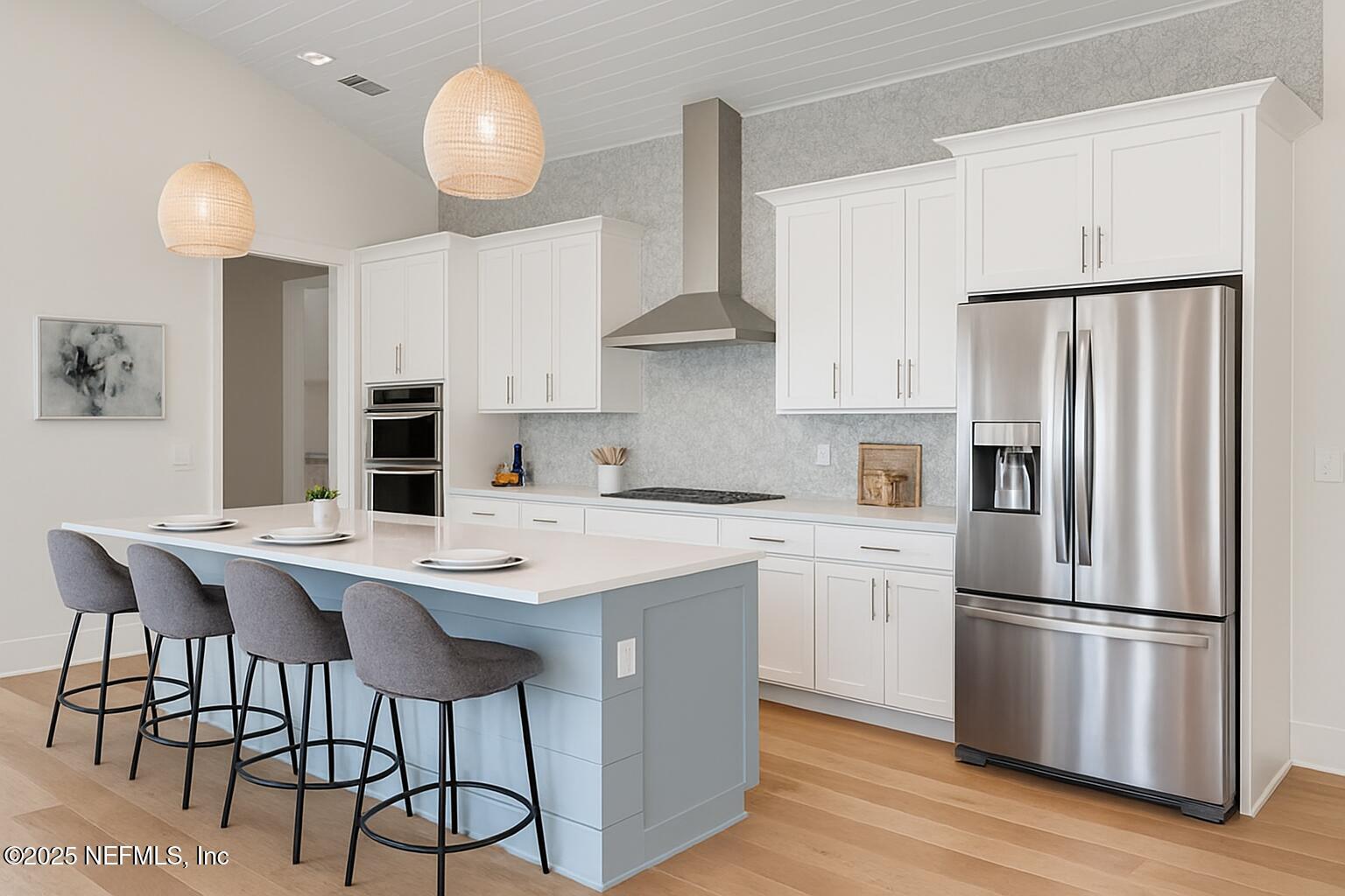 Image 4: Kitchen