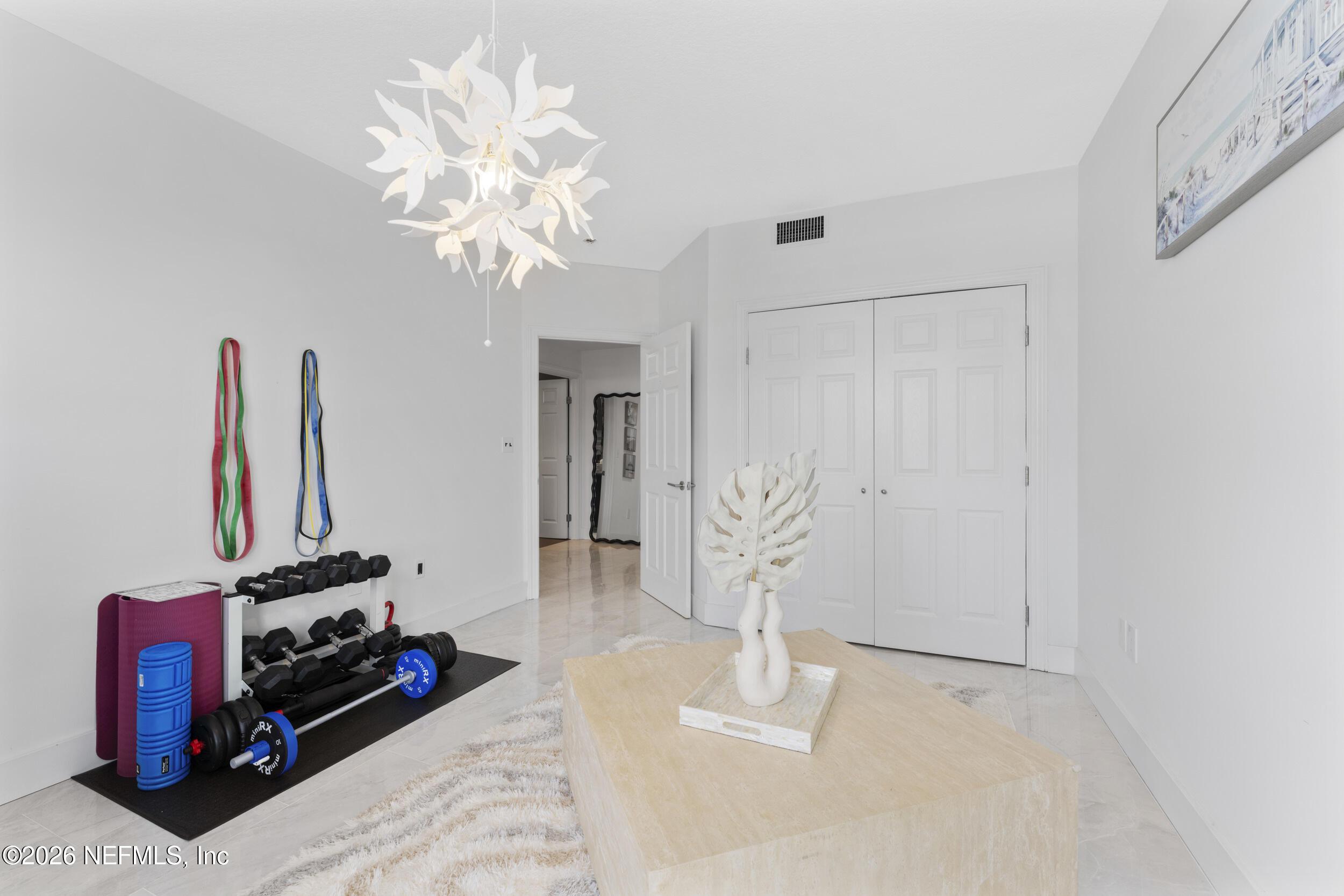 Image 4: Bedroom 1