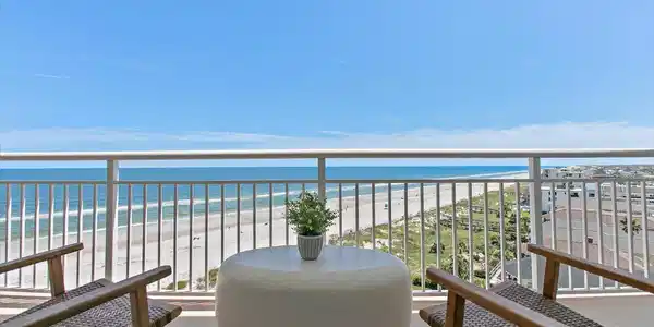 1601 OCEAN Drive S