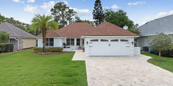 53 WATERBRIDGE Place
