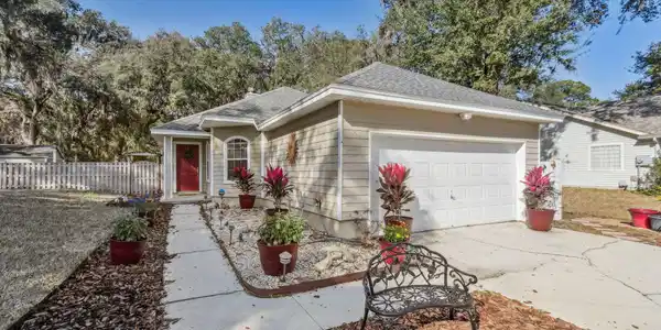 2339 BONNIE OAKS Drive