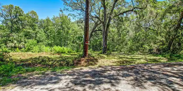 Image 4: 3-web-or-mls-5406 Mary Ave (3 of 18)