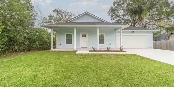 679 CORAL Circle