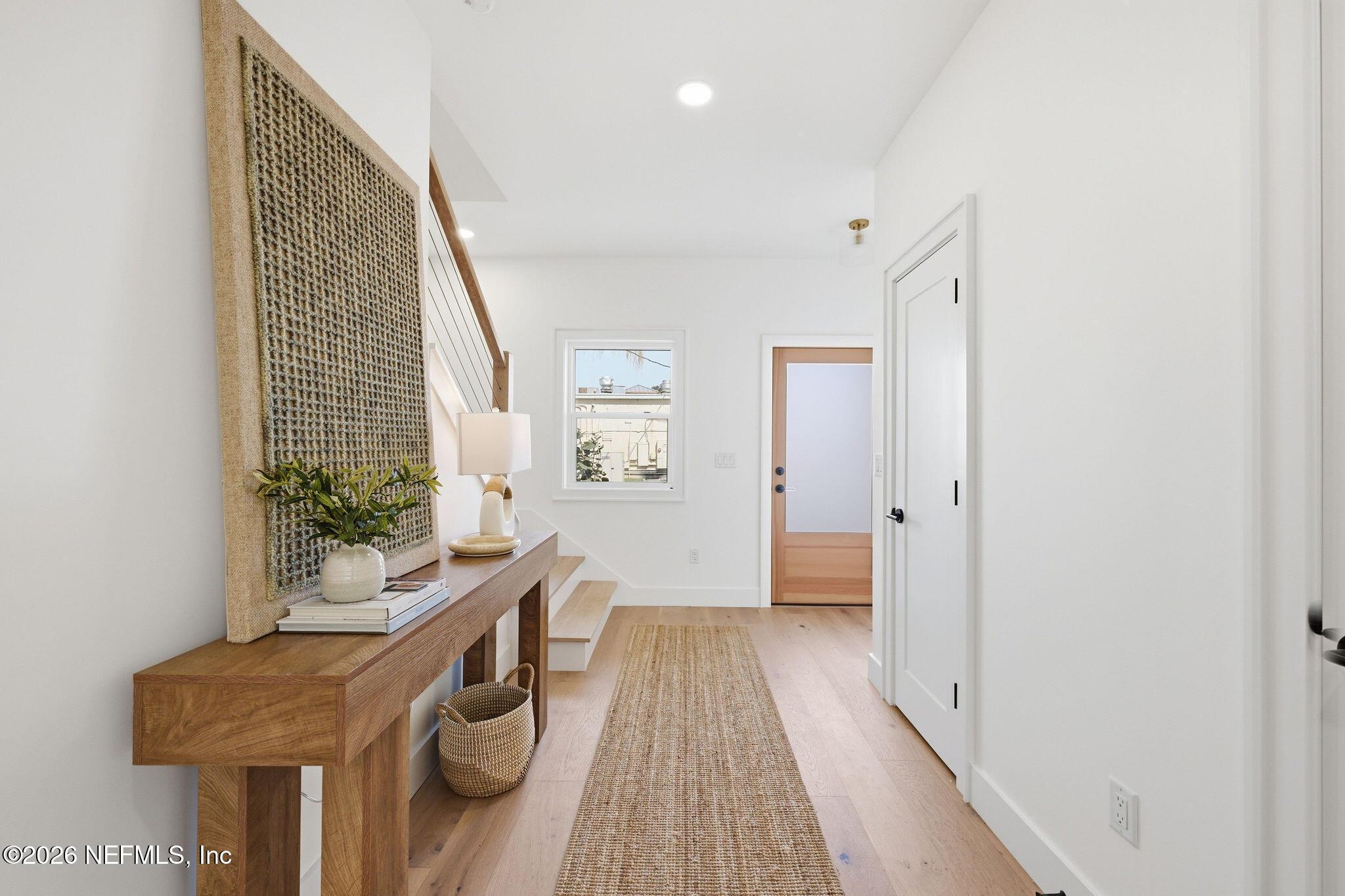 Image 4: 802 4th St S