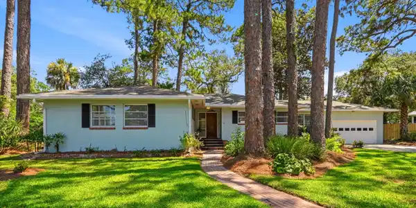 49 SYLVAN Drive