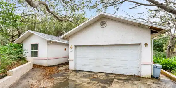 33 OCEAN TRACE Road