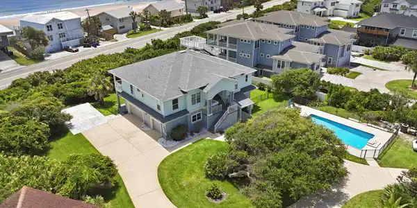 Image 4: Aerial View
