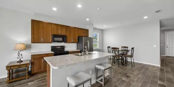 Image 2: 14-web-or-mls-95083 Colnago Ct (16 of 51