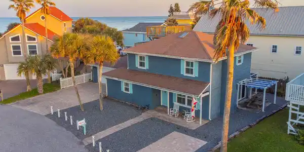 49 SEASIDE CAPERS Road