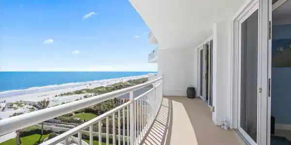 1601 OCEAN Drive S