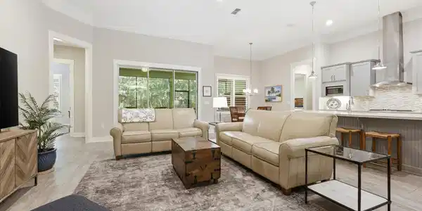 Image 2: 410 OCEAN FOREST DRIVE