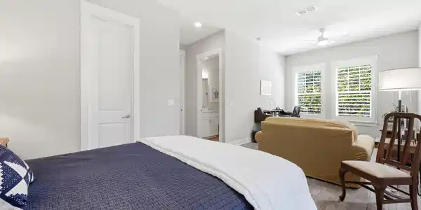 Image 3: 410 OCEAN FOREST DRIVE