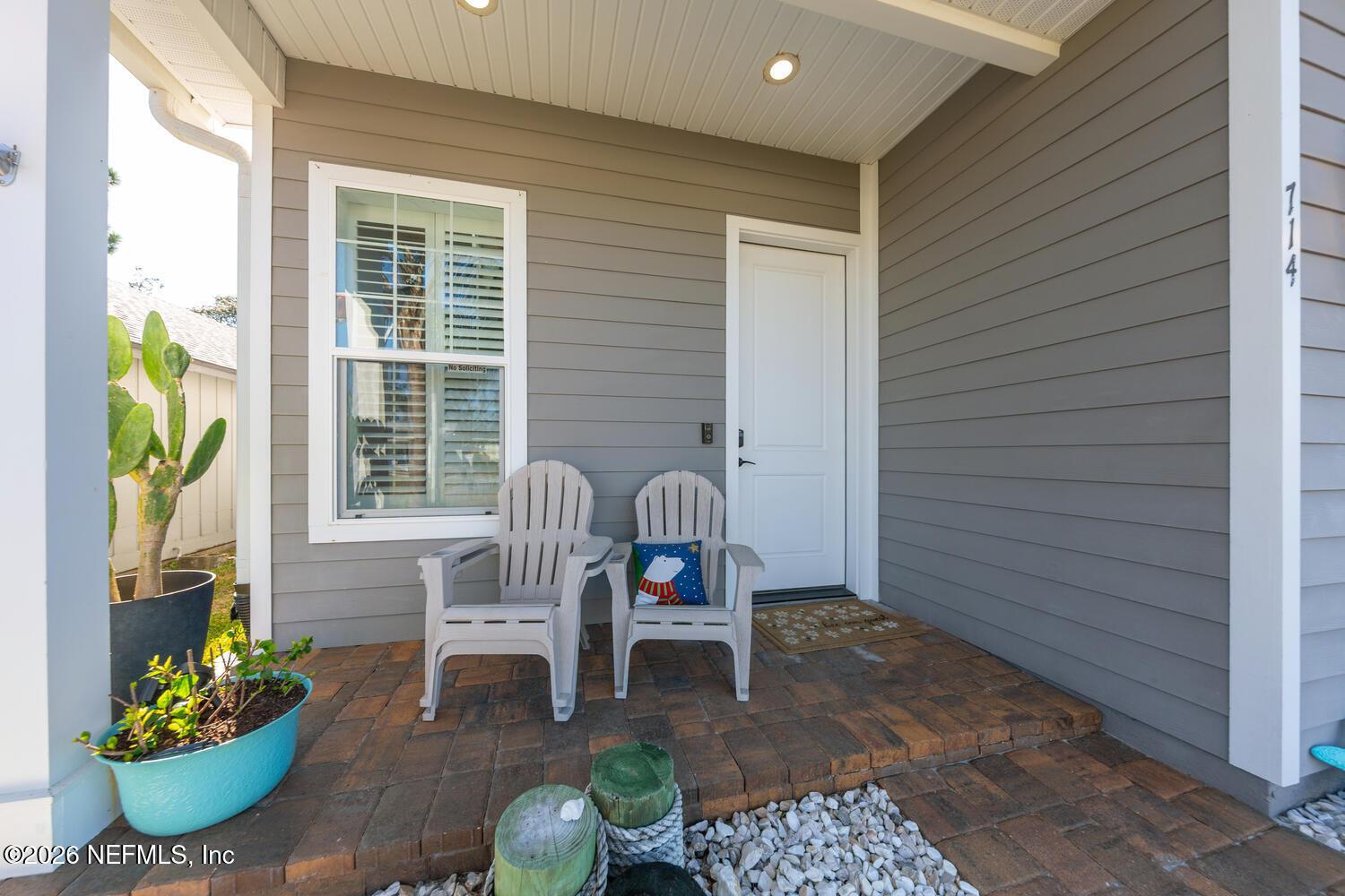Image 3: 714 16th Ave S Jacksonville-large-002-03