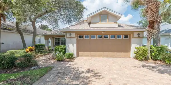 123 LIONS GATE DR