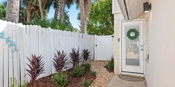 Image 3: North Front door