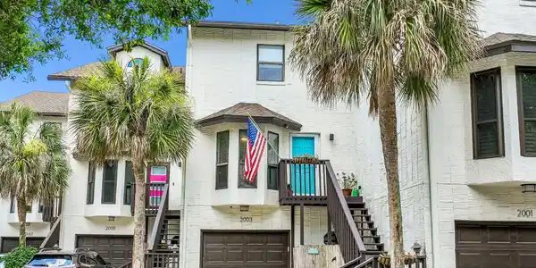 Image 4: 6-web-or-mls-58_2003 Seminole Rd