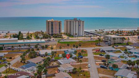 5 POINSETTIA Drive