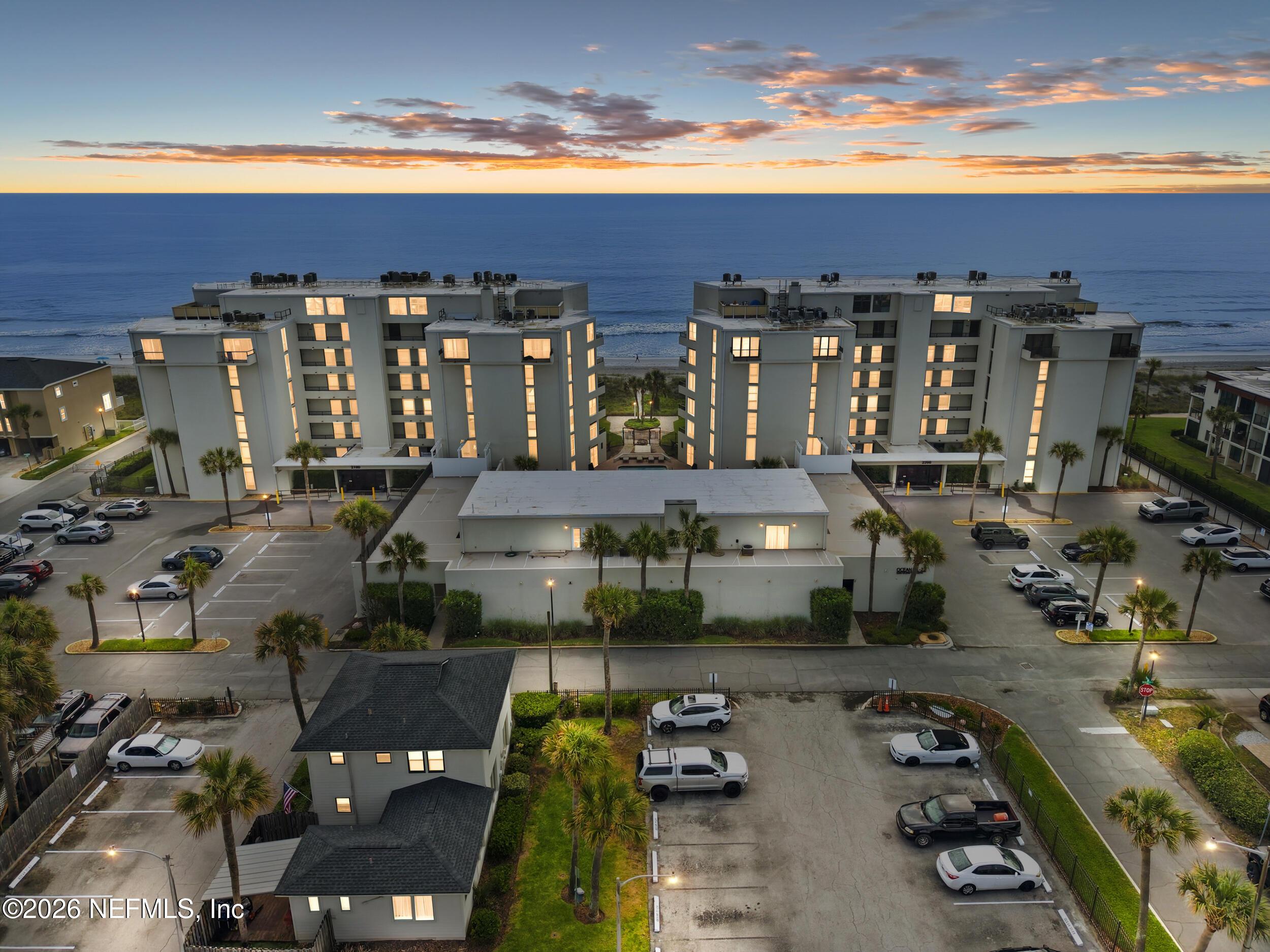 Image 1: 2200 OCEAN DRIVE #4A