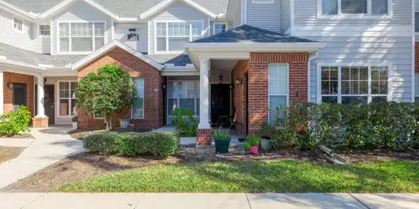 13211 HARBOUR VISTA Circle