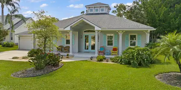 105 GRAND OAKS Drive