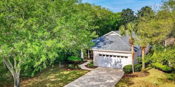 113 LIONS GATE Drive