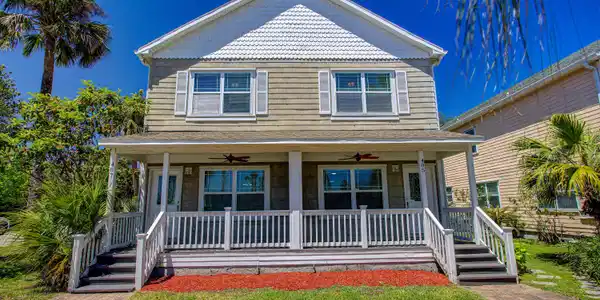 485 & 487 4TH Avenue S