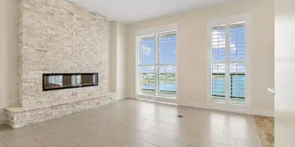Image 3: Beautiful Electric Fireplace