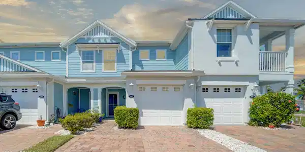 197 ISLANDER Drive