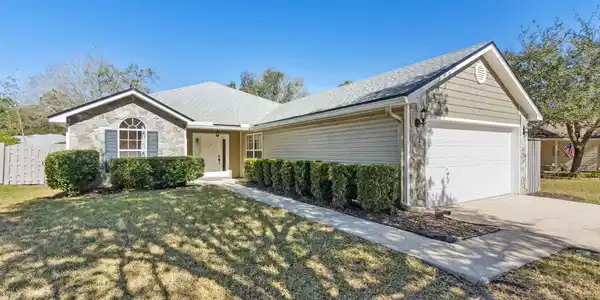 96307 NASSAU LAKES Circle