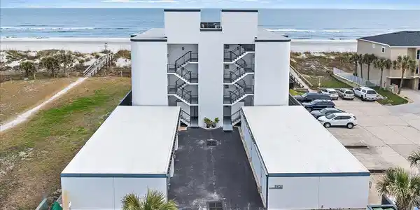 1951 OCEAN Drive S