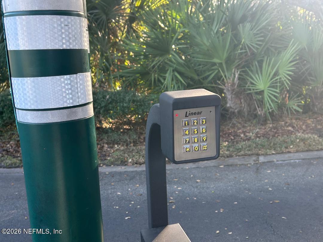 Image 3: thumbnail-2