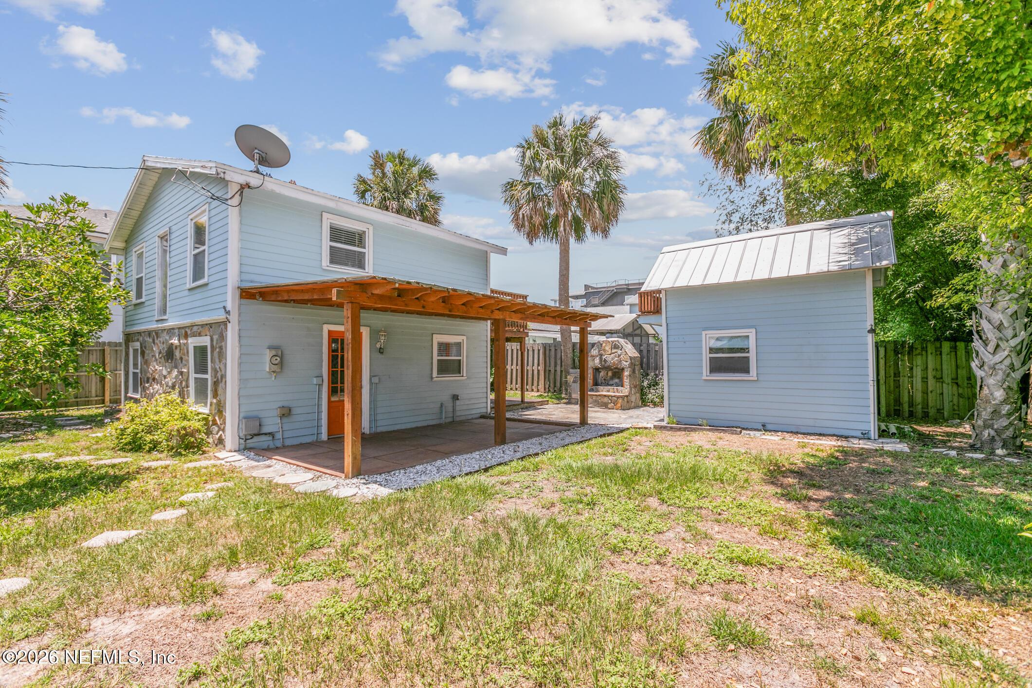 Image 4: Exterior Photo of the Home