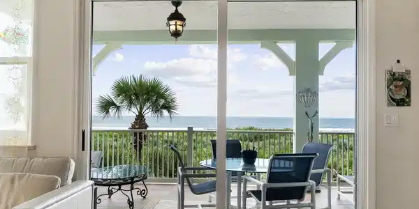 900 CINNAMON BEACH Way