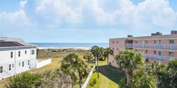 4 OCEAN TRACE Road