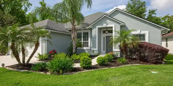145 OCEAN'S EDGE Drive
