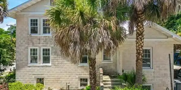 37 MAGNOLIA Drive