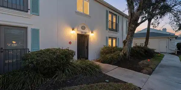 32 PONTE VEDRA COLONY Circle