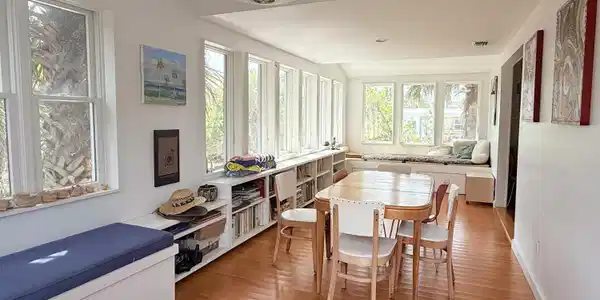 115 AZALEA Place