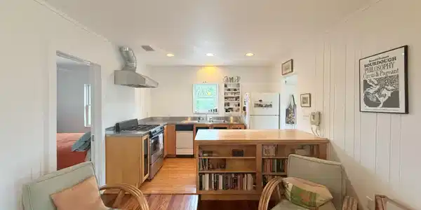 Image 4: Upstairs Kitchen