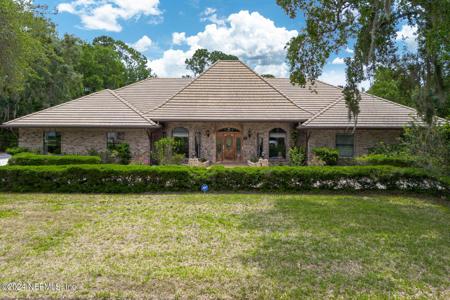 8 LIVE OAK Lane