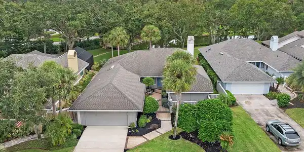 14 SPY GLASS Lane