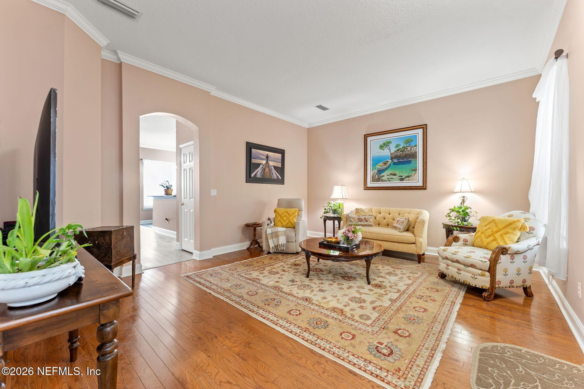 Image 4: 5-web-or-mls-DSC07281